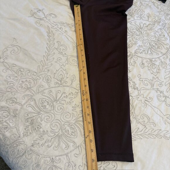 Yogalicious Lux Purple Hi-Rise Elastic Free Waistband Yoga Pants Leggings Sz M - Picture 10 of 11